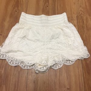 White lace shorts